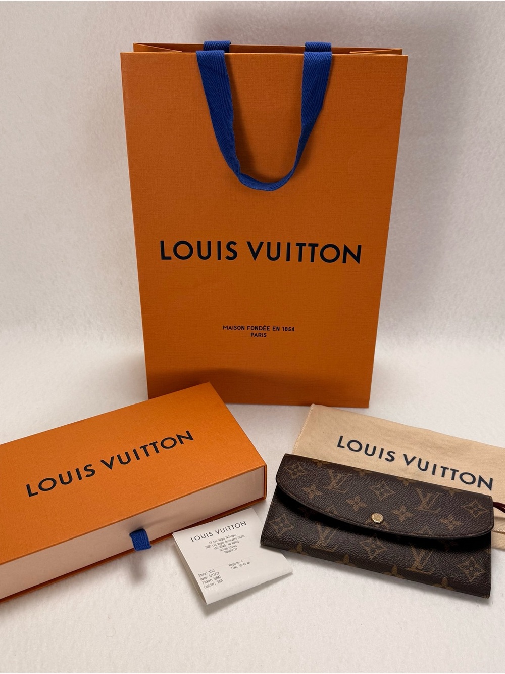 Louis Vuitton Emilie Wallet M60697 Monogram Fuchsia Full Set Receipt